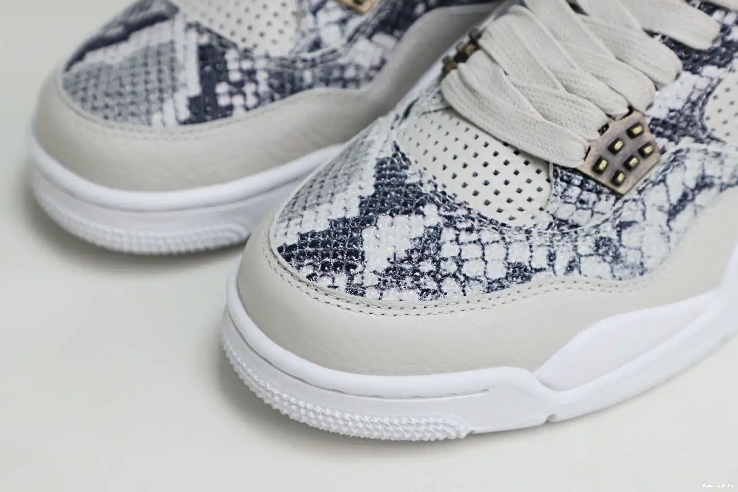 4 Kimikick retro snakeskin Air Jordan Jordan 0815